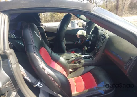 2009 Chevrolet Corvette z USA, uszkodzony, nr VIN 1G1YY36W695109127